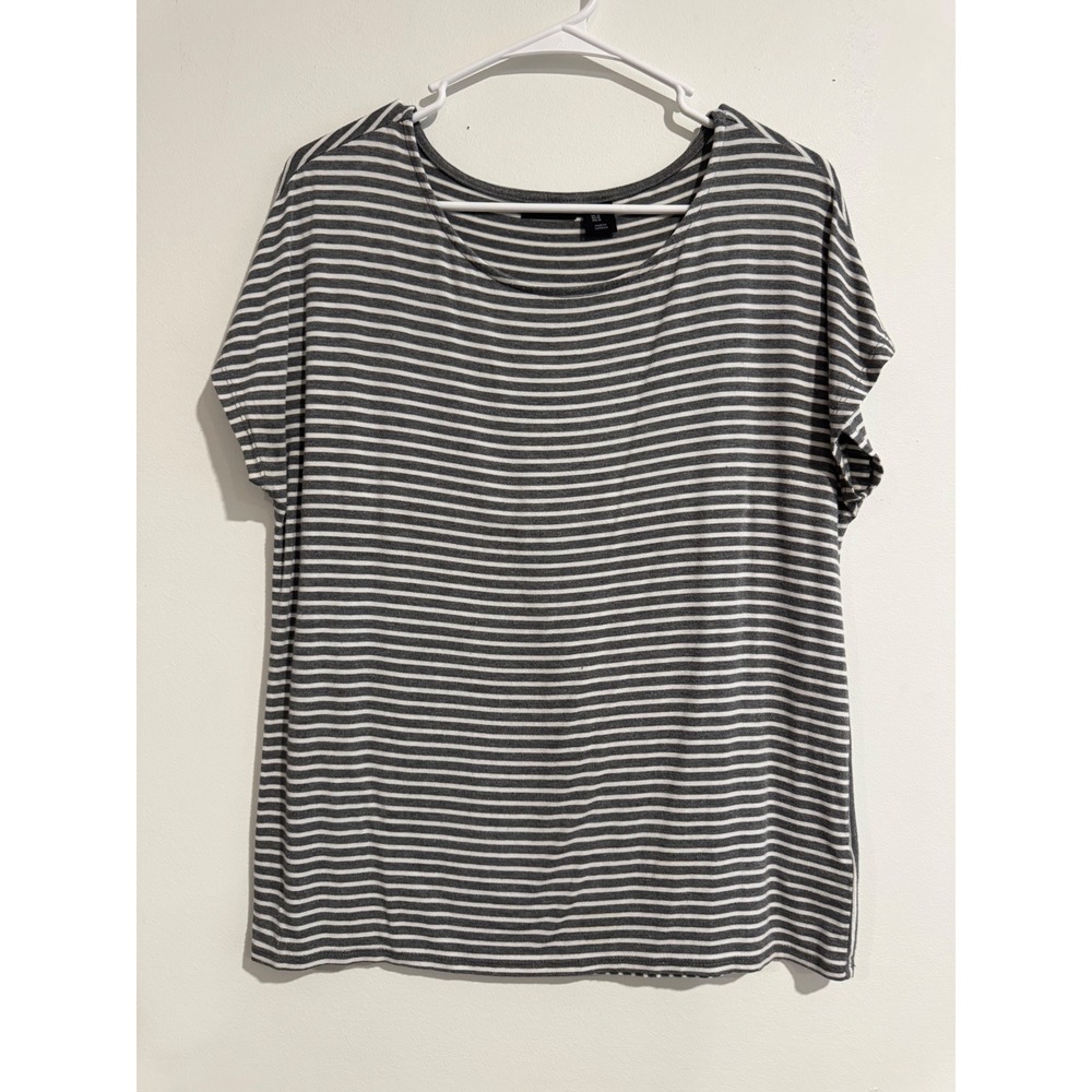 Tahari Striped Short Sleeve Top Womens Medium Grey White Scoop Neck Relaxed Fit